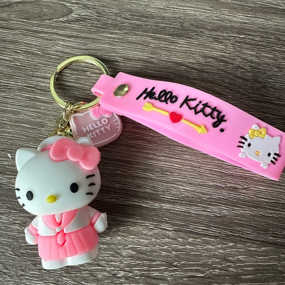 Hello Kitty Keychain and Pen set - Picture 7 of 7
